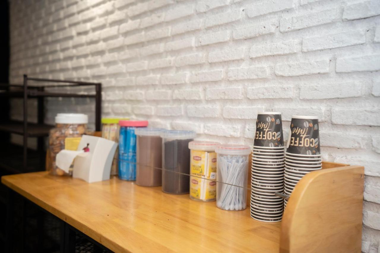 Liberta Hostel Bangkok Luaran gambar