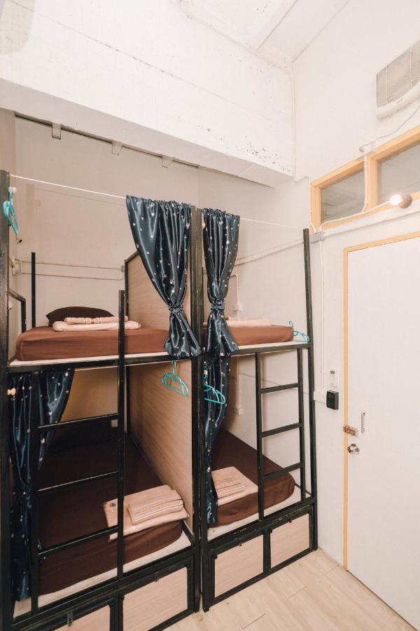 Liberta Hostel Bangkok Luaran gambar