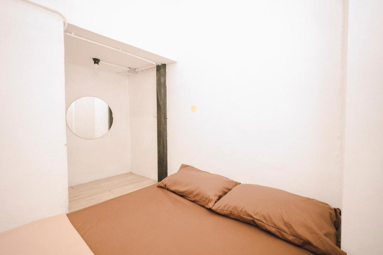 Liberta Hostel Bangkok Luaran gambar