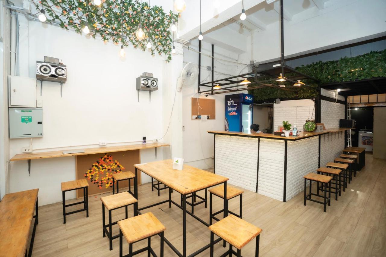 Liberta Hostel Bangkok Luaran gambar