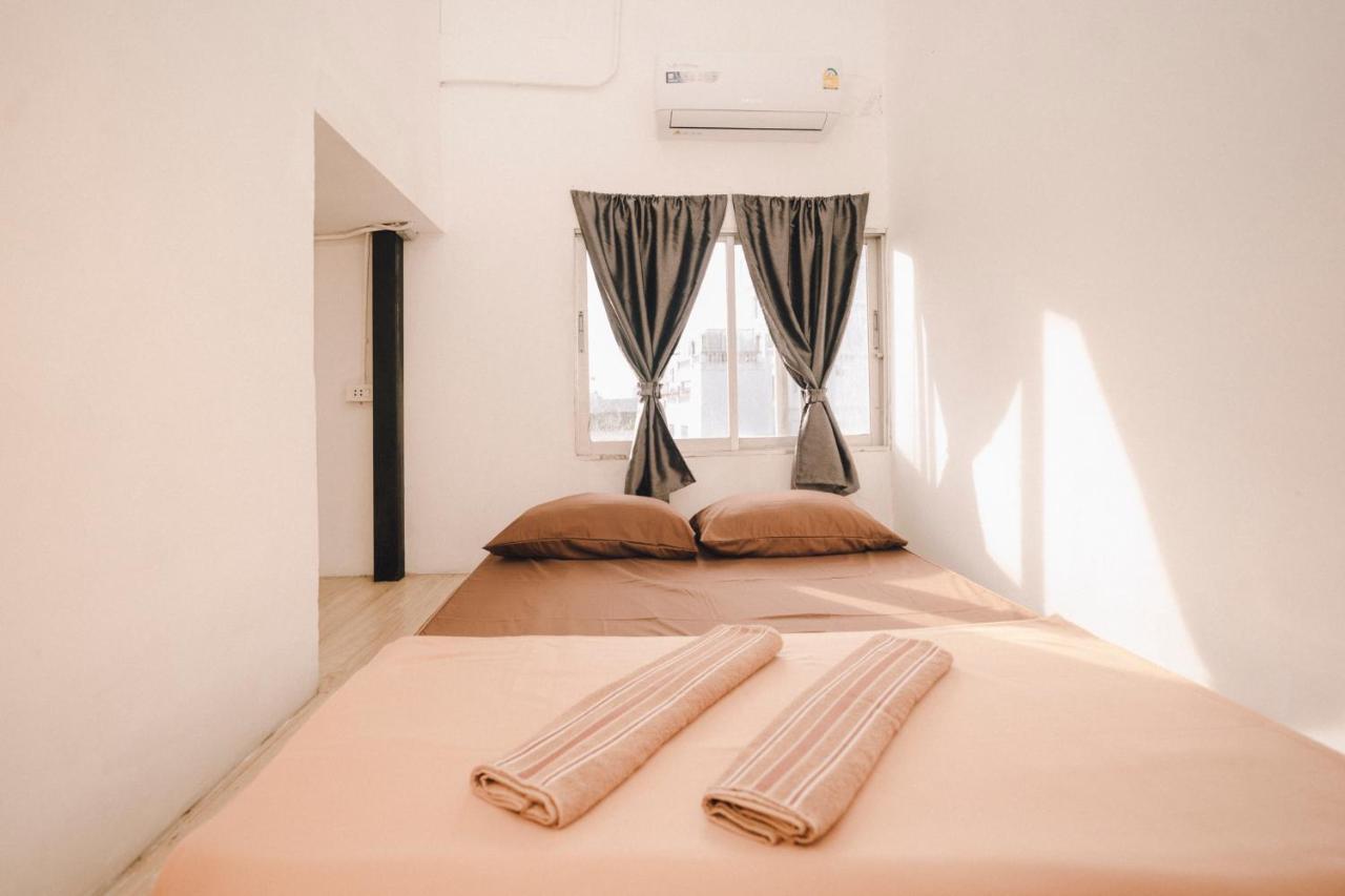 Liberta Hostel Bangkok Luaran gambar